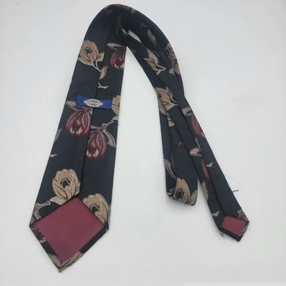 Mens Necktie Black Muilti Colored Towncraft, size 58x 3.5 inch Vintage